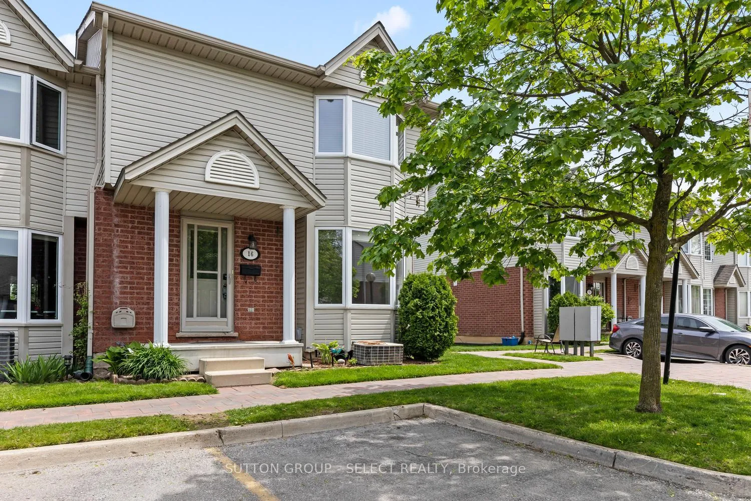 Photo 2 of Unit 16, 20 Kernohan Parkway, London, South D — HOMEH