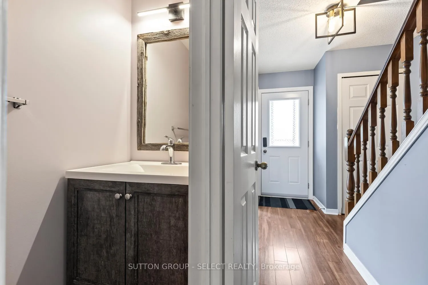 Photo 16 of Unit 16, 20 Kernohan Parkway, London, South D — HOMEH