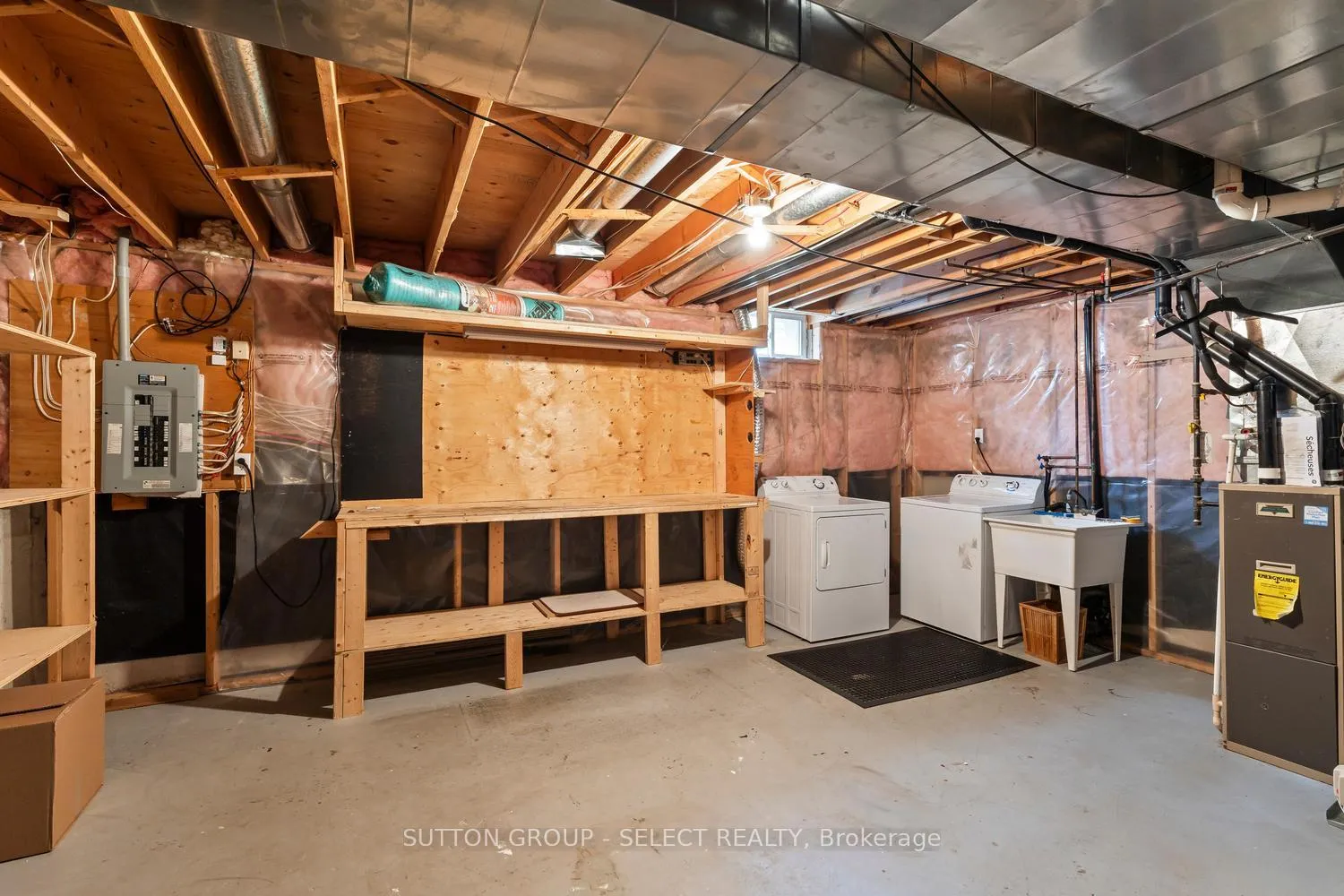 Photo 34 of Unit 16, 20 Kernohan Parkway, London, South D — HOMEH