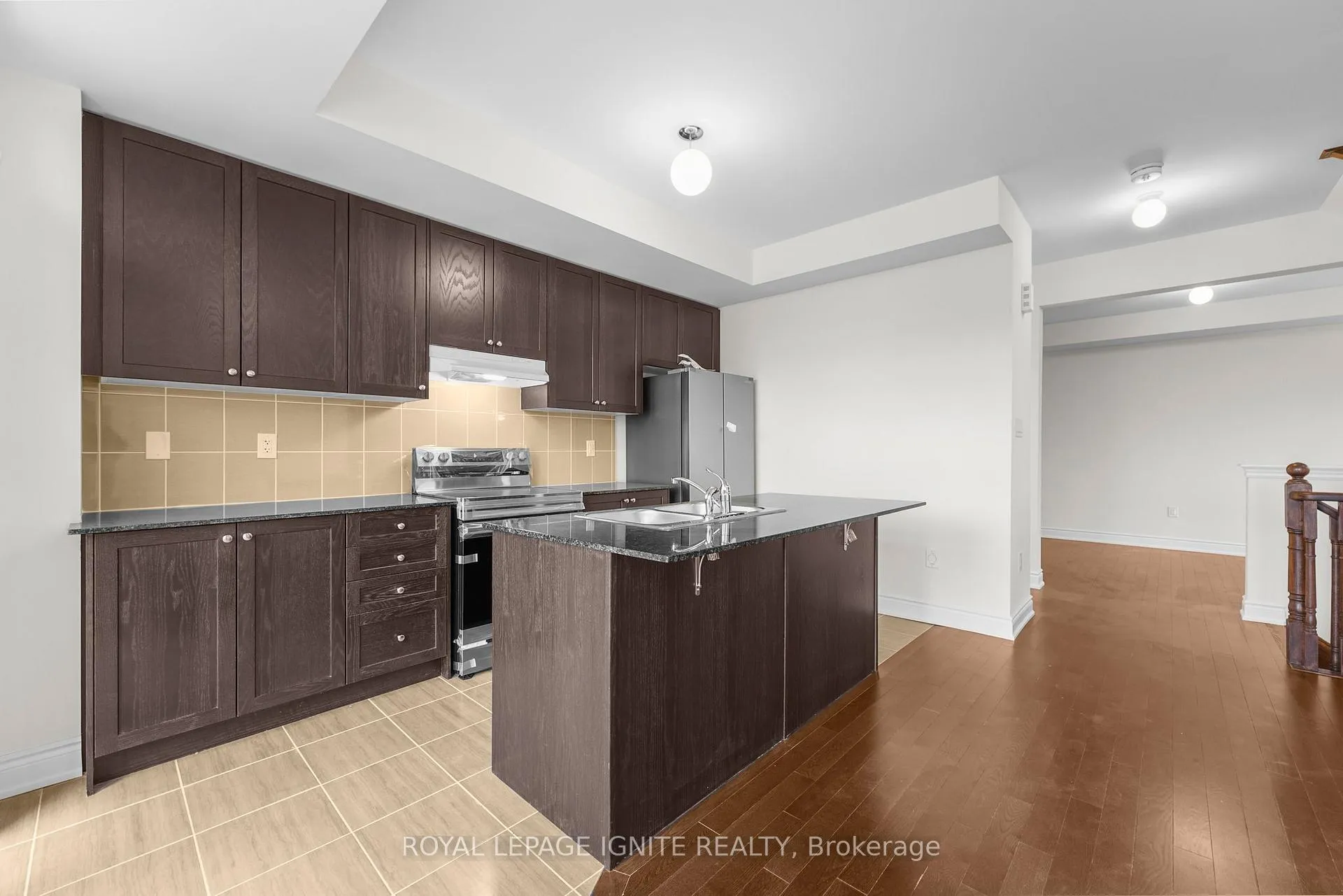 Photo 14 of 70 Thule Street, Vaughan, Vellore Village — HOMEH