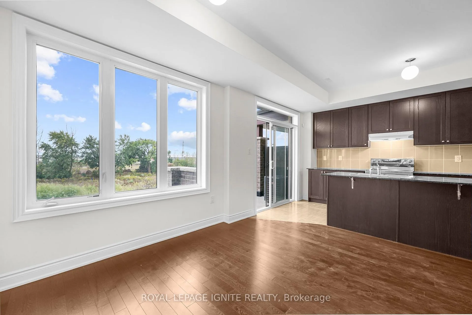 Photo 16 of 70 Thule Street, Vaughan, Vellore Village — HOMEH