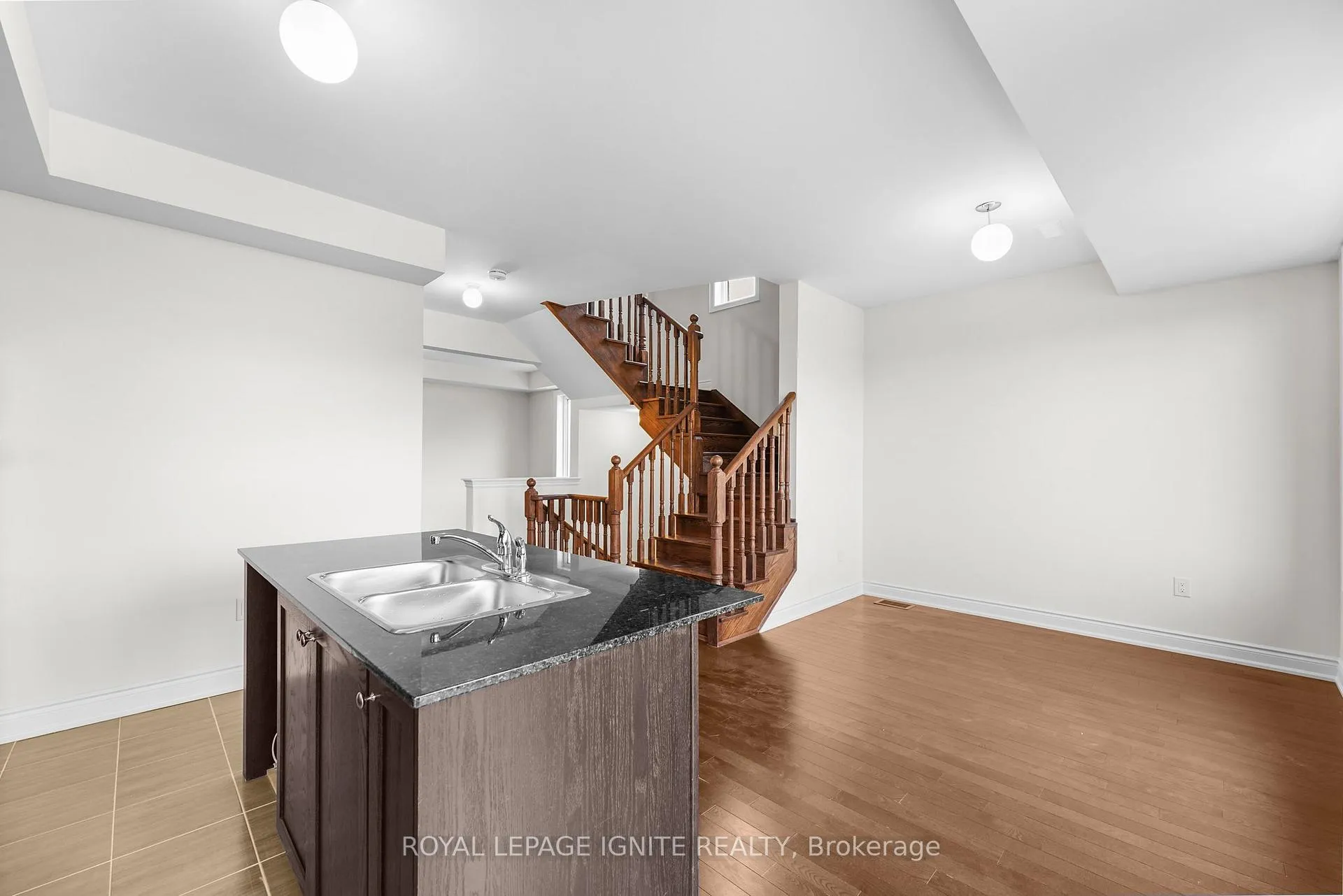 Photo 19 of 70 Thule Street, Vaughan, Vellore Village — HOMEH