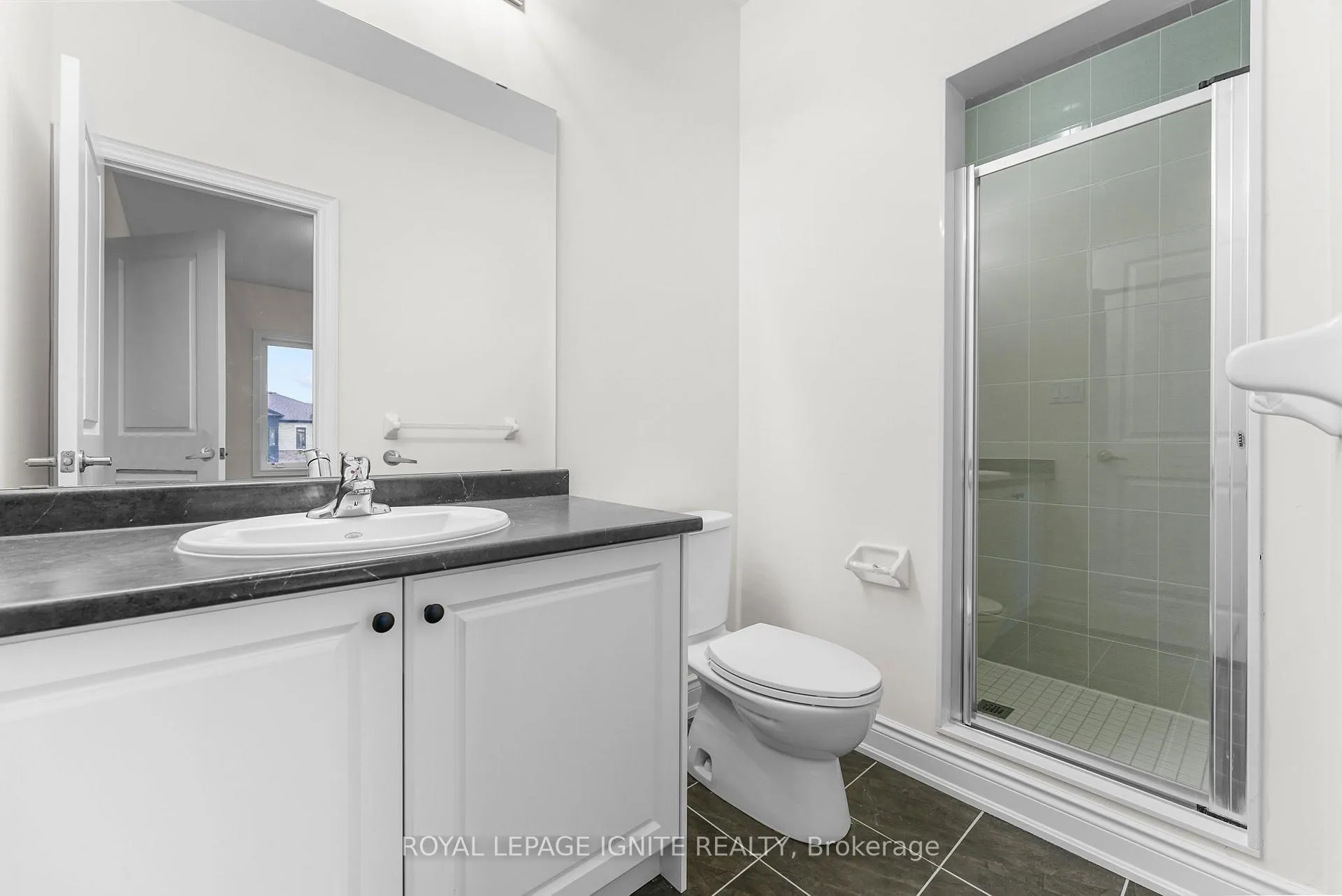 Photo 35 of 70 Thule Street, Vaughan, Vellore Village — HOMEH