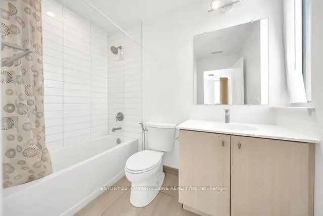 Photo 11 of Unit 1612, 5 Wellington Street, Kitchener, Cherry Hill — HOMEH