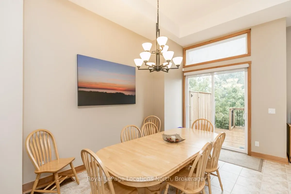 Photo 3 of Unit 6, 104 Farm Gate Road, Blue Mountains — HOMEH