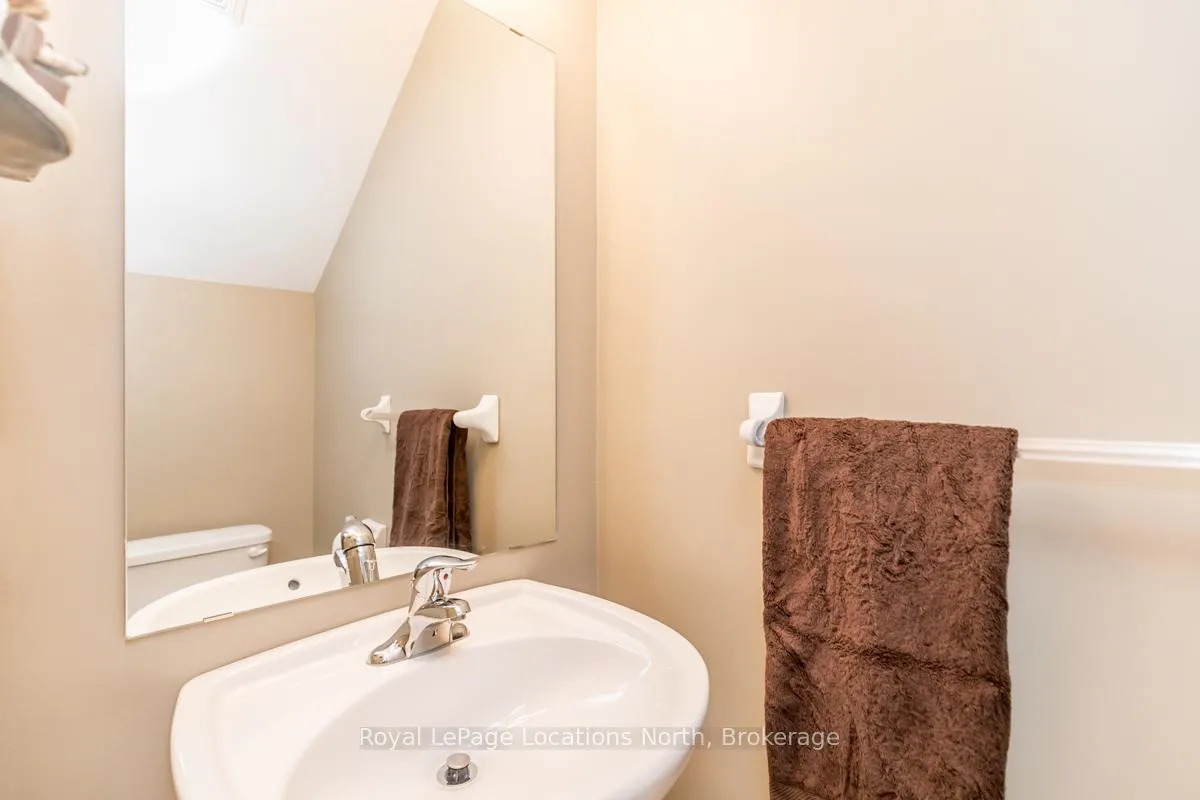 Photo 35 of Unit 6, 104 Farm Gate Road, Blue Mountains — HOMEH