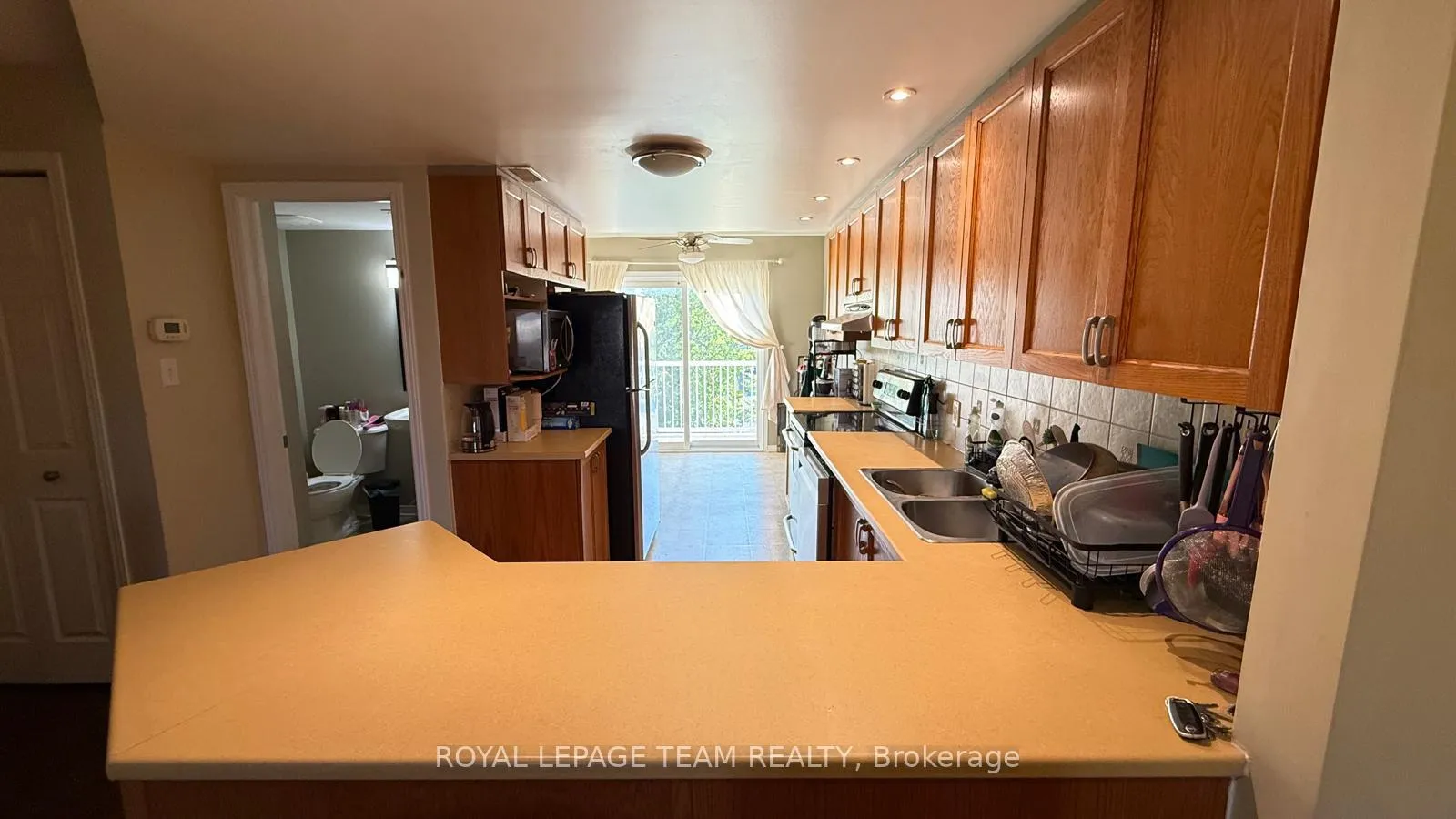 Photo 9 of 390 Crownridge Drive N, Ottawa, Kanata - Emerald Meadows/Trailwest — HOMEH