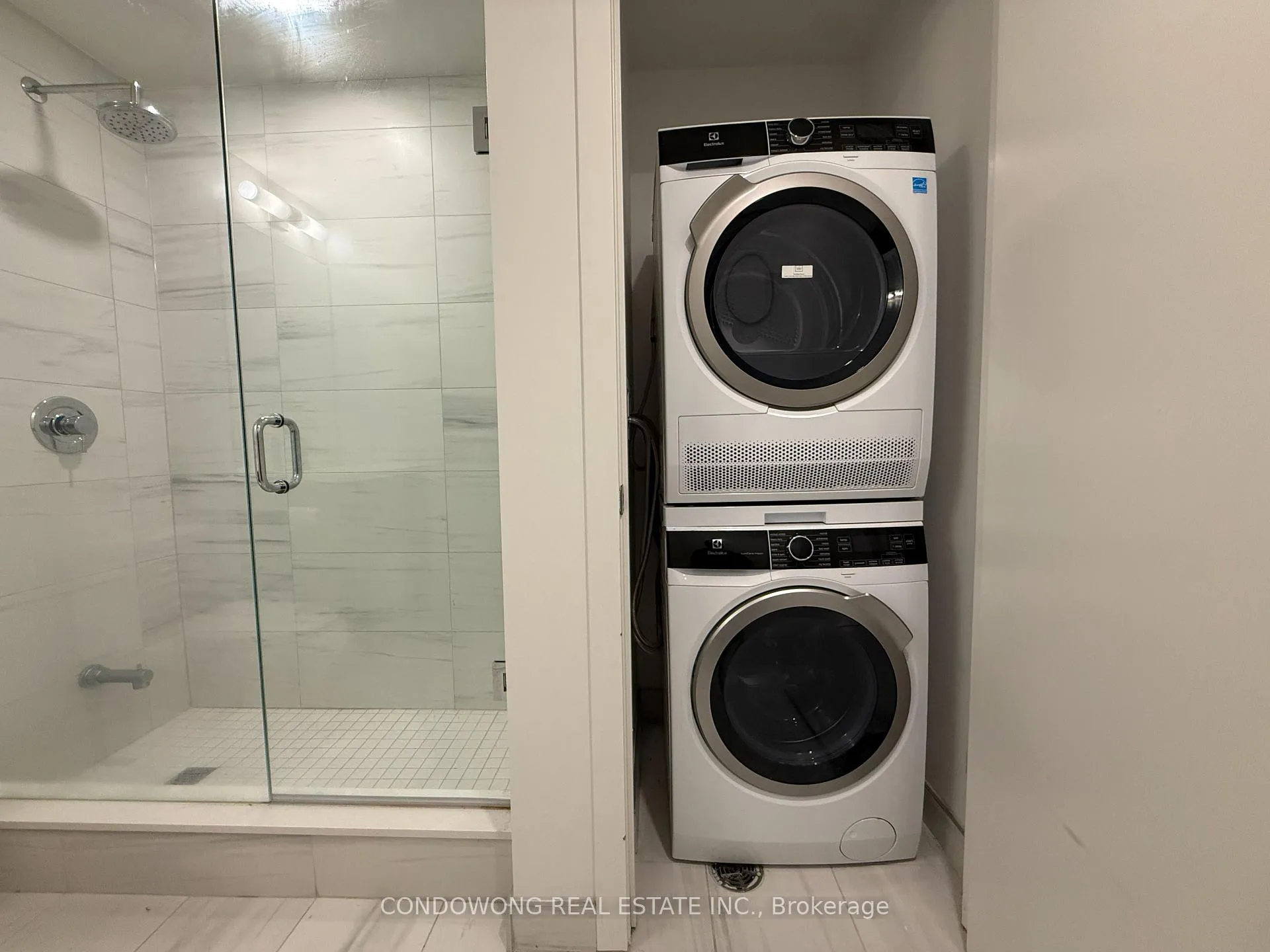 Photo 11 of Unit 7509, 55 Cooper Street, Toronto, Waterfront Communities — HOMEH