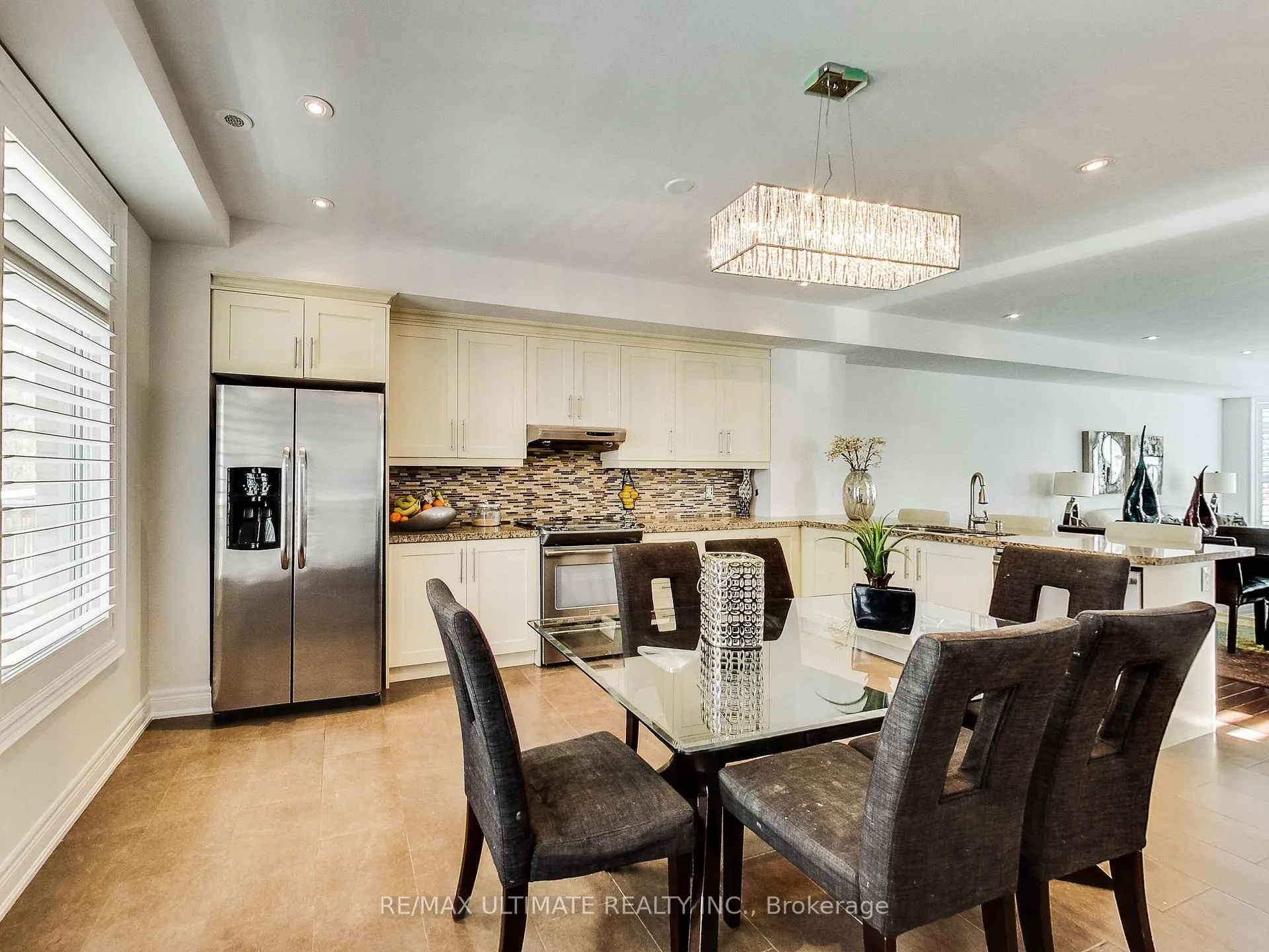 Photo 7 of Unit Apt 1 (Upper), 48 Monclova Road, North York, Downsview-Roding-CFB — HOMEH