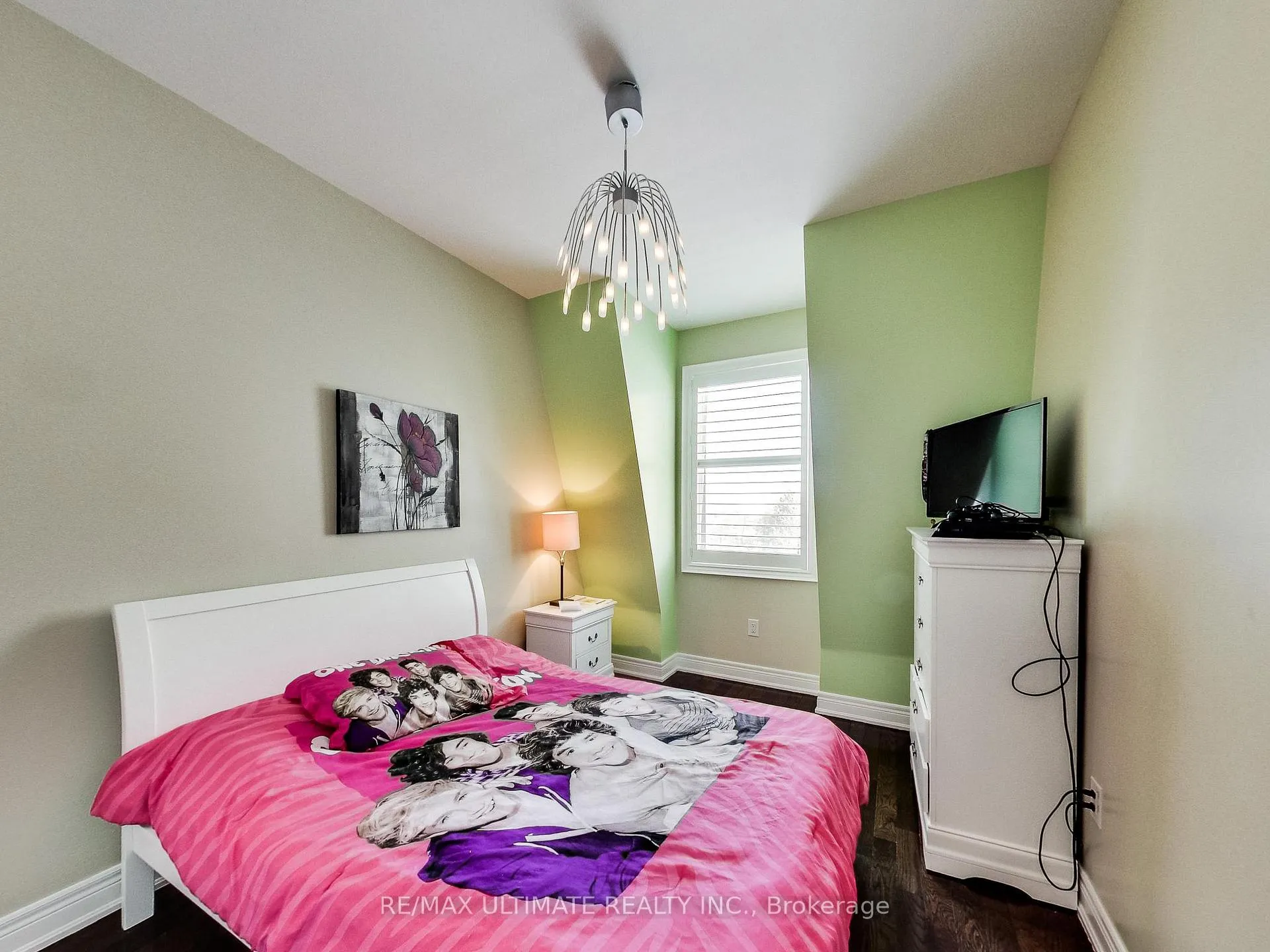 Photo 17 of Unit Apt 1 (Upper), 48 Monclova Road, North York, Downsview-Roding-CFB — HOMEH