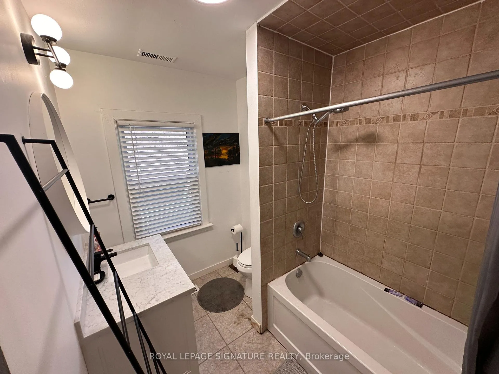 Photo 6 of 663 Liverpool Road, Pickering, Bay Ridges — HOMEH