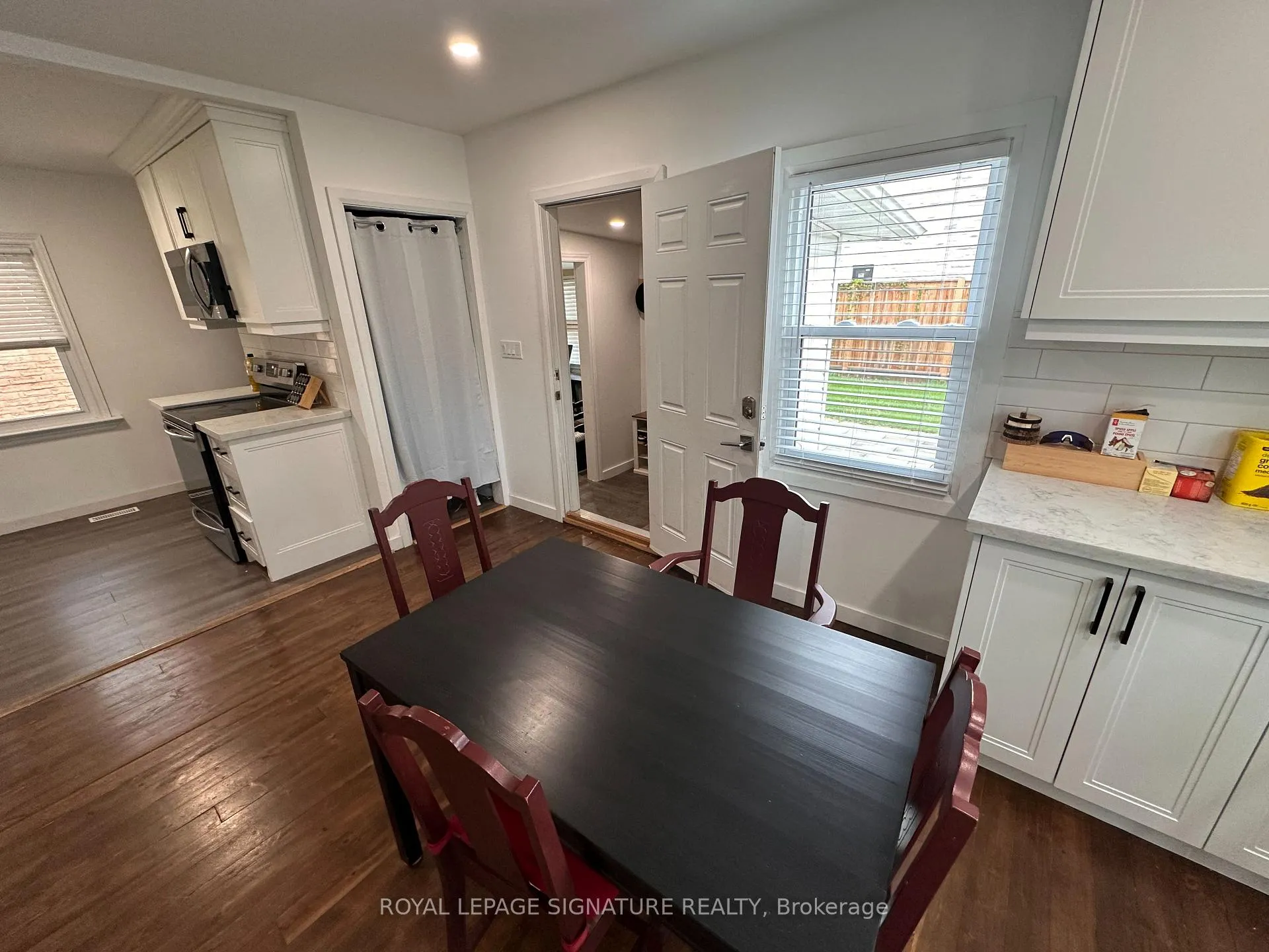 Photo 13 of 663 Liverpool Road, Pickering, Bay Ridges — HOMEH