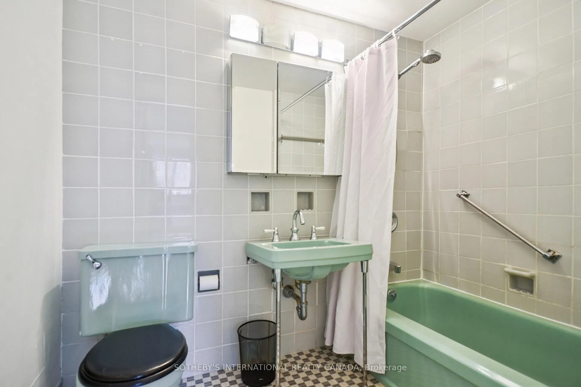 Photo 16 of Unit 512, 120 Rosedale Valley Road, Toronto, Rosedale-Moore Park — HOMEH