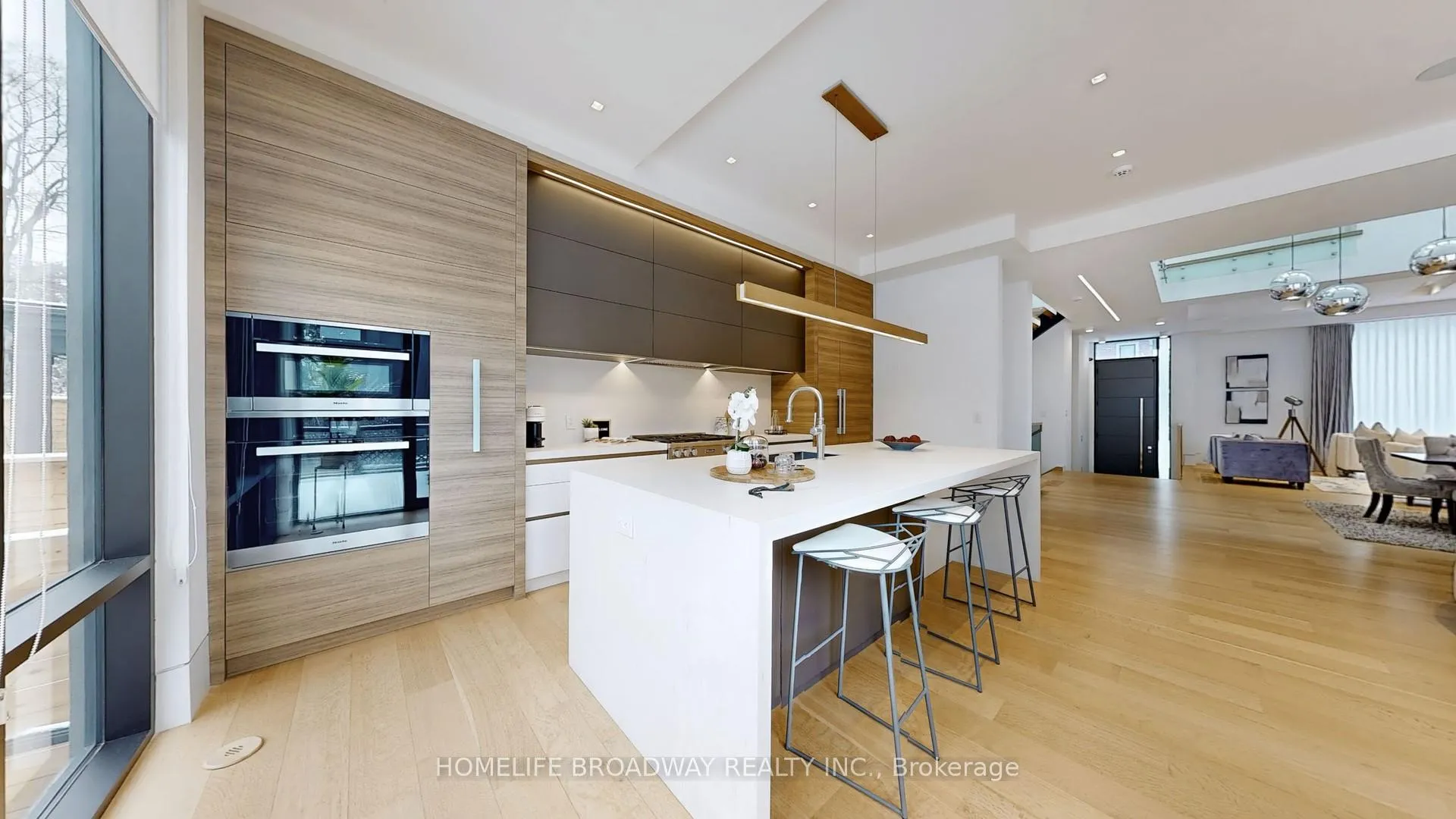Photo 14 of 8 Tarlton Road, Toronto, Forest Hill South — HOMEH