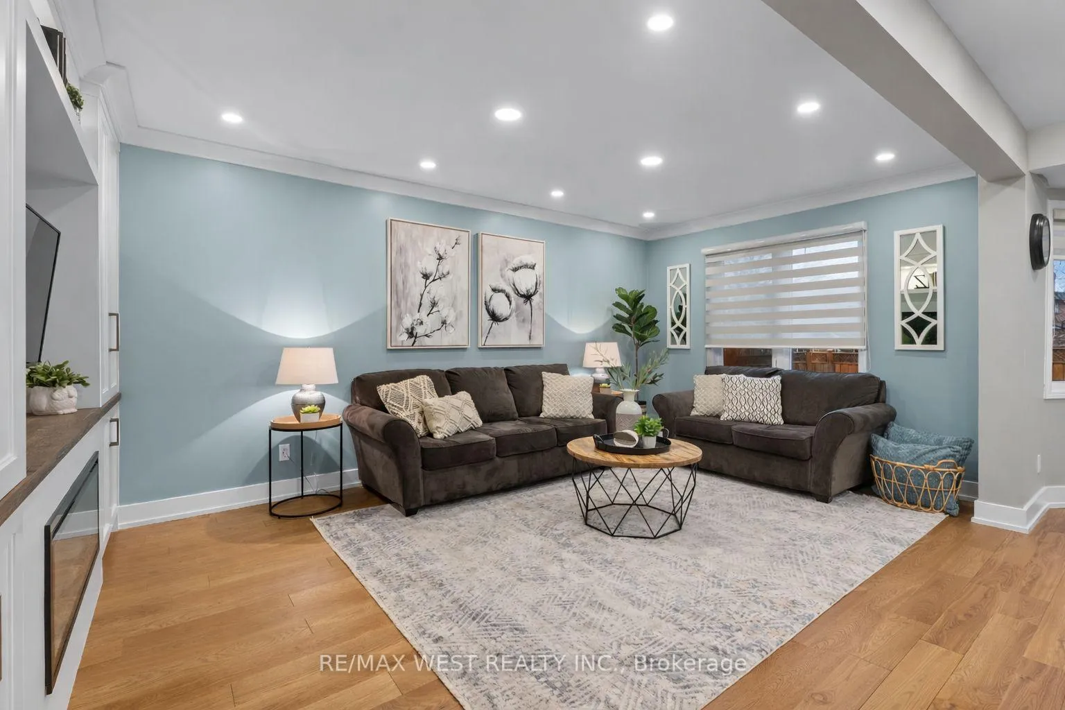 Photo 11 of 12 Berrydown Drive, Caledon, Bolton East — HOMEH