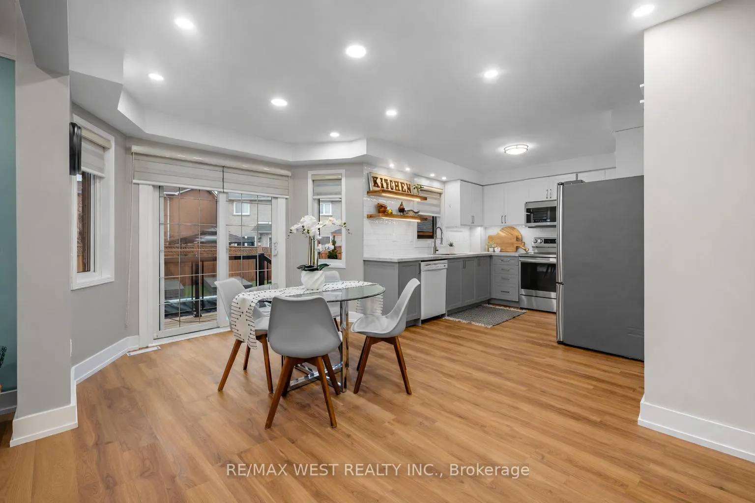 Photo 17 of 12 Berrydown Drive, Caledon, Bolton East — HOMEH