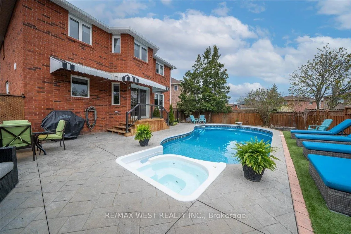 Photo 46 of 12 Berrydown Drive, Caledon, Bolton East — HOMEH