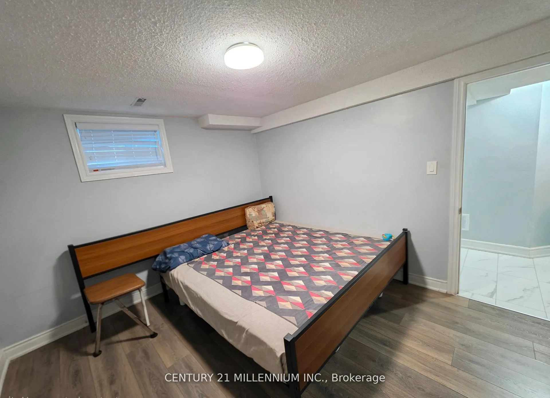 Photo 17 of 23 Malcolm Crescent, Brampton, Central Park — HOMEH
