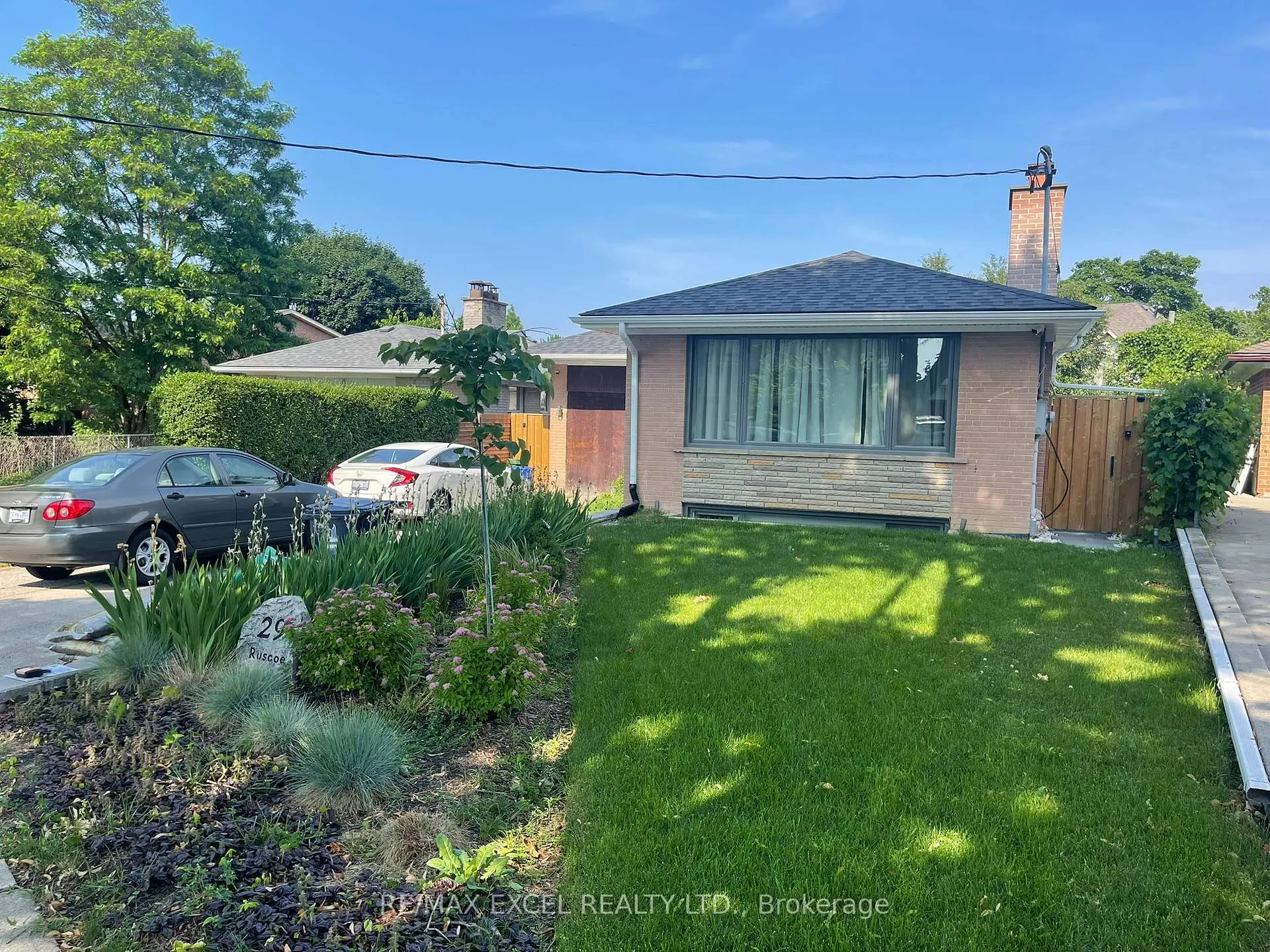 Photo 1 of Unit Basement, 29 Ruscoe Crescent, Etobicoke, Willowridge-Martingrove-Richview — HOMEH