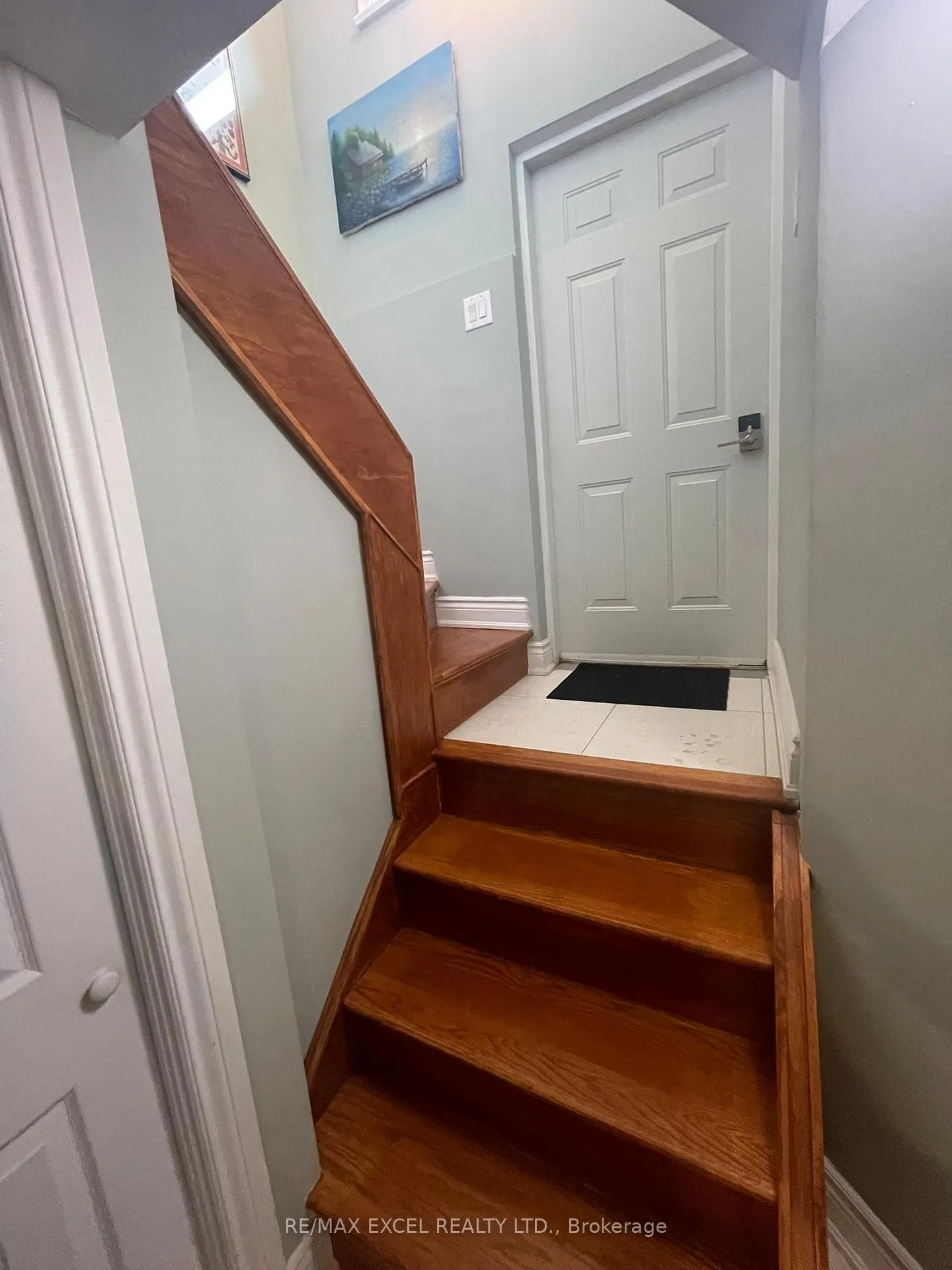 Photo 2 of Unit Basement, 29 Ruscoe Crescent, Etobicoke, Willowridge-Martingrove-Richview — HOMEH