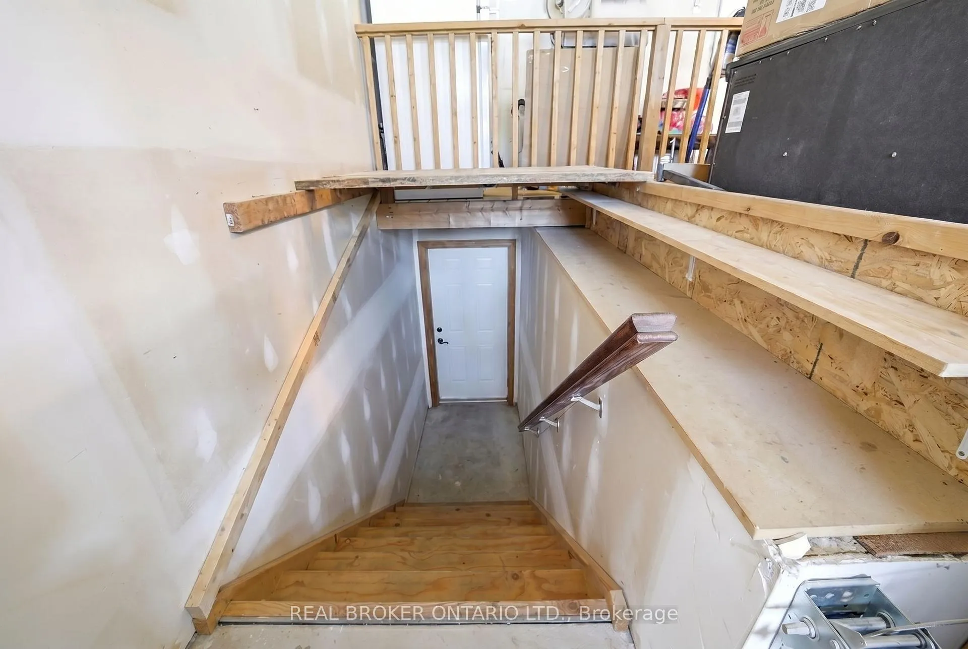 Photo 36 of 13475 Fourth Line, Halton Hills, Rural Halton Hills — HOMEH