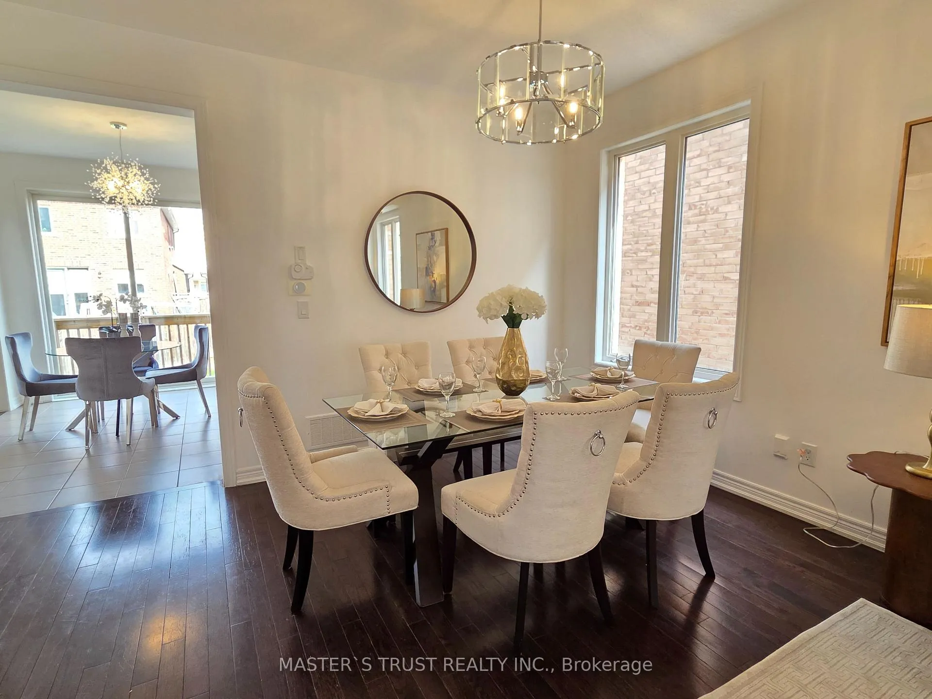 Photo 6 of 11 Beacon Point Street, Markham, Wismer — HOMEH