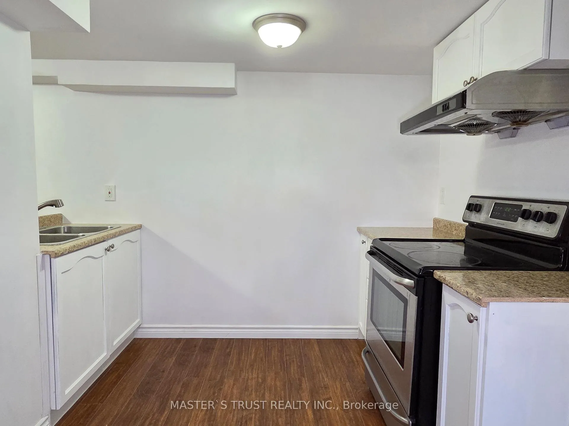 Photo 25 of 11 Beacon Point Street, Markham, Wismer — HOMEH