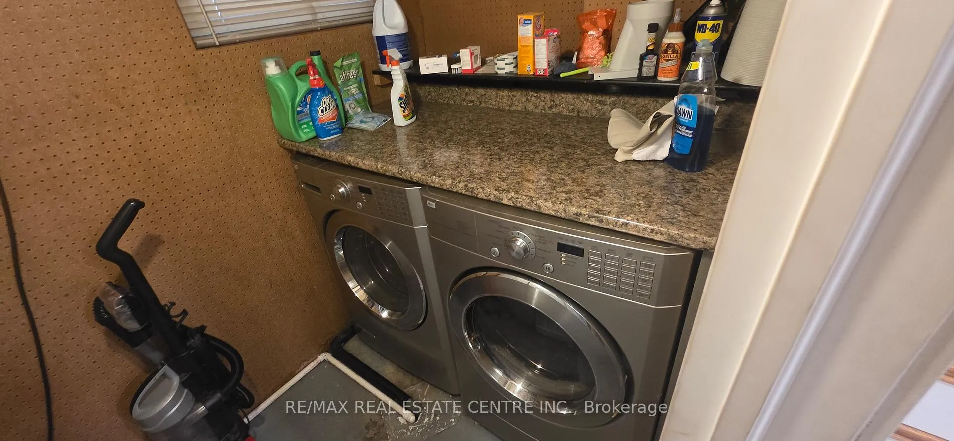 Photo 9 of 83 Gage Avenue S, Hamilton, Crown Point — HOMEH