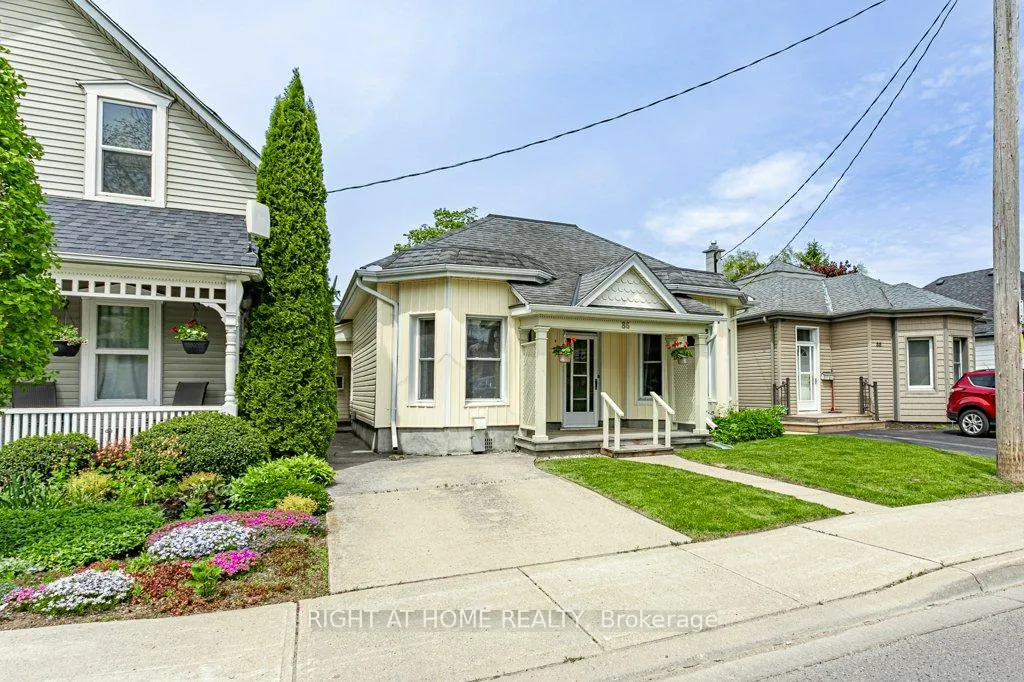 Photo 3 of 86 Manitoba Street, St. Thomas — HOMEH
