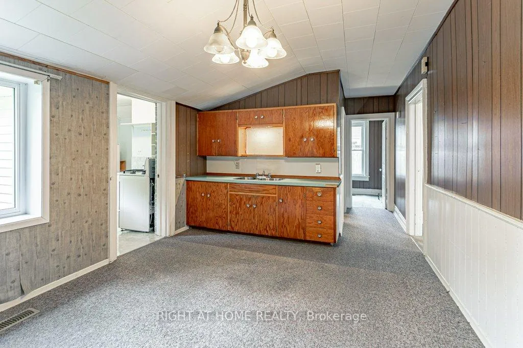 Photo 20 of 86 Manitoba Street, St. Thomas — HOMEH