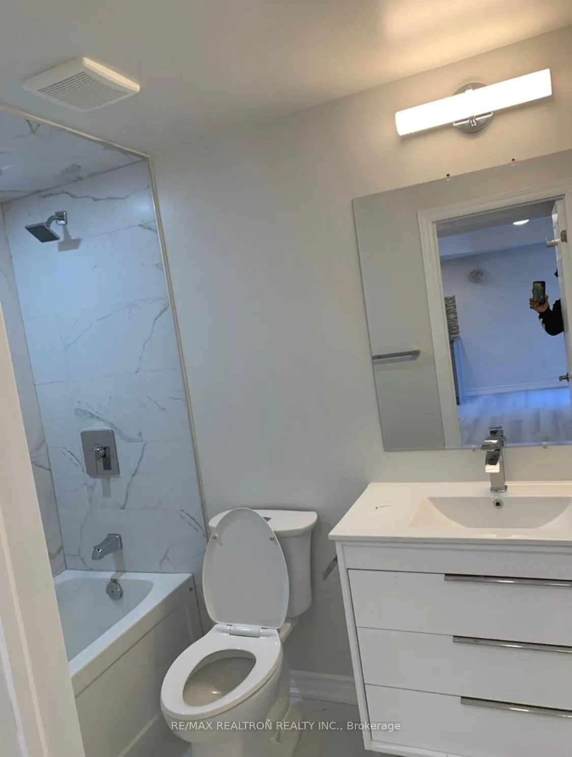 Photo 8 of Unit Basement, 22 Mount Pleasant Avenue, Whitby, Blue Grass Meadows — HOMEH