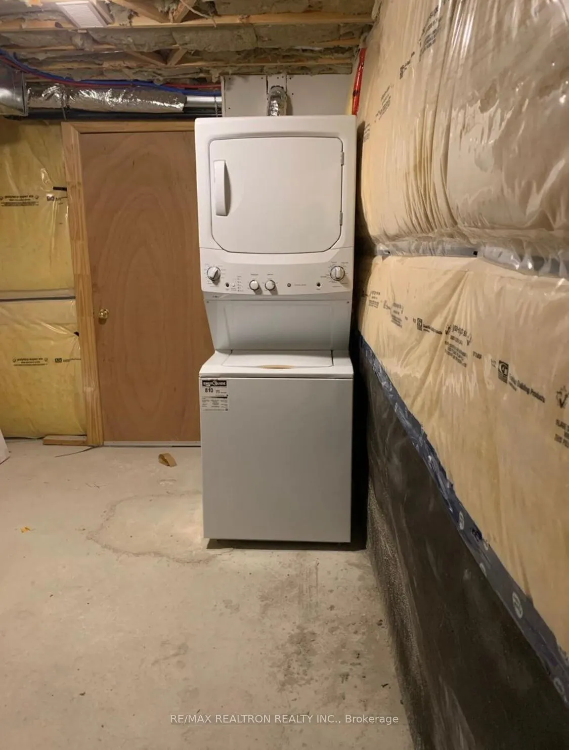 Photo 9 of Unit Basement, 22 Mount Pleasant Avenue, Whitby, Blue Grass Meadows — HOMEH