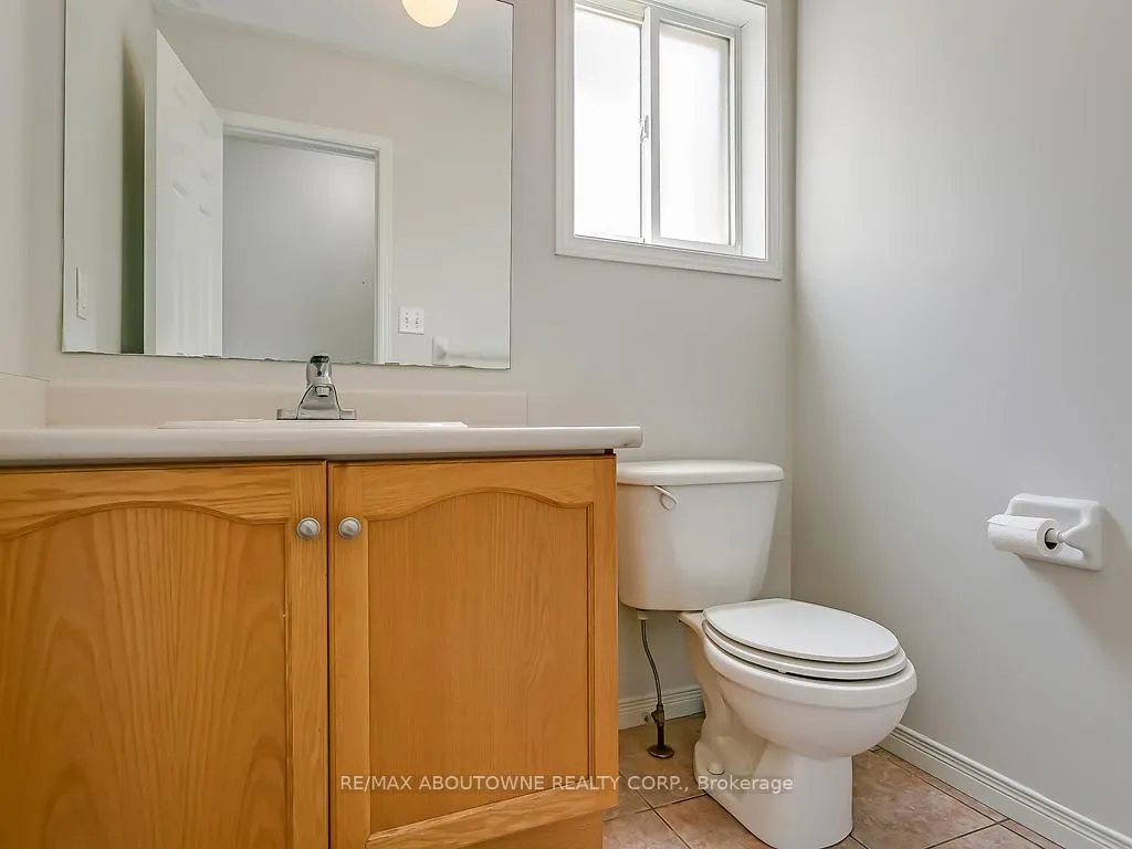 Photo 14 of 1310 Blanshard Drive, Burlington, Tansley — HOMEH