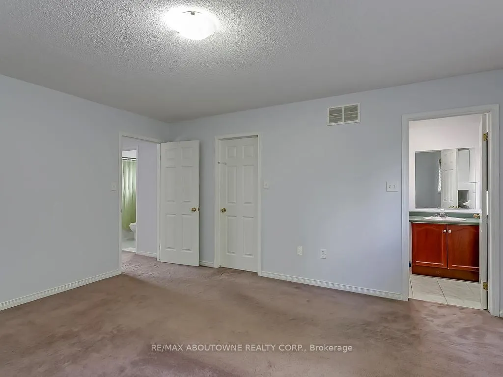 Photo 17 of 1310 Blanshard Drive, Burlington, Tansley — HOMEH