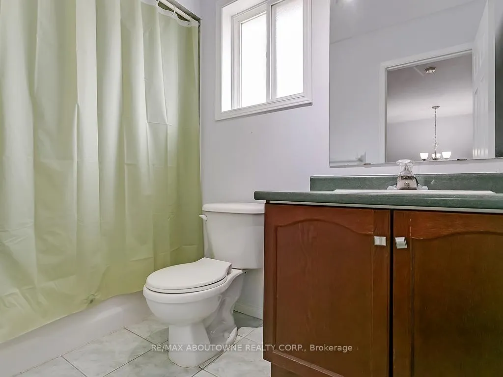 Photo 20 of 1310 Blanshard Drive, Burlington, Tansley — HOMEH