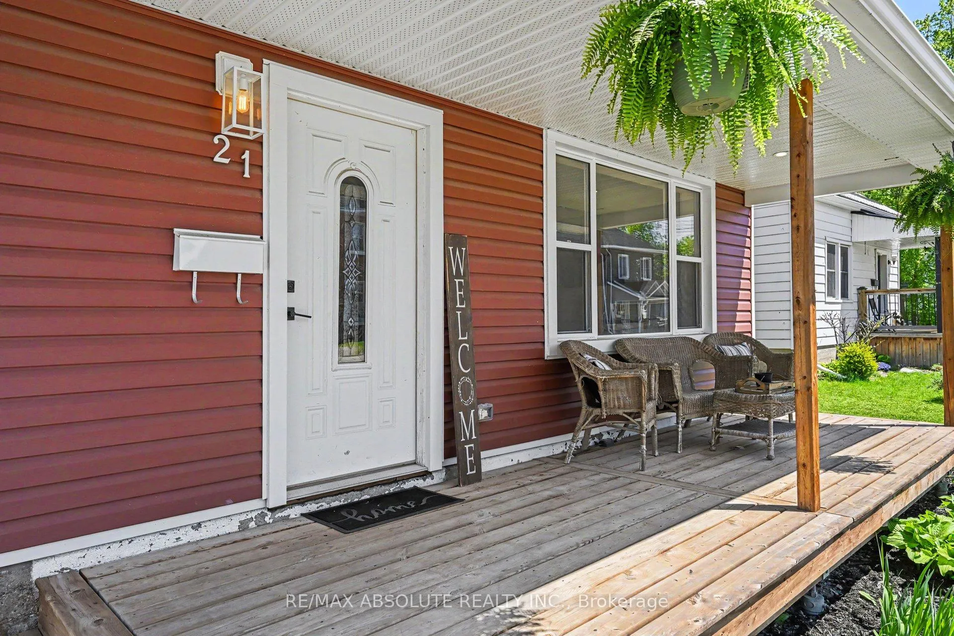 Photo 4 of 21 Bank Street N, Renfrew — HOMEH