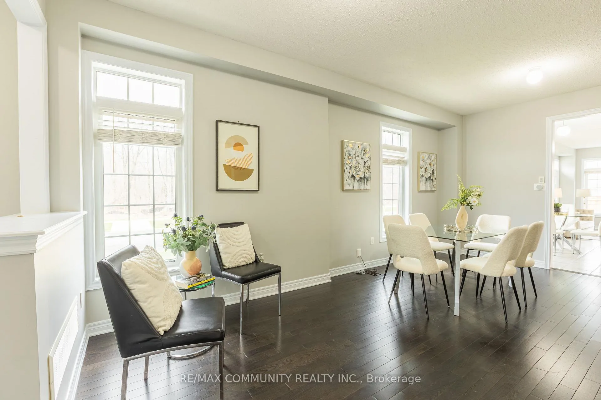 Photo 10 of 2 Titan Trail, Markham, Cedarwood — HOMEH
