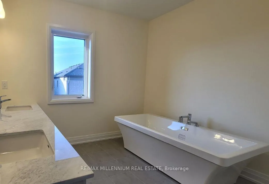 Photo 12 of 22 Daffodil Road, Springwater, Midhurst — HOMEH