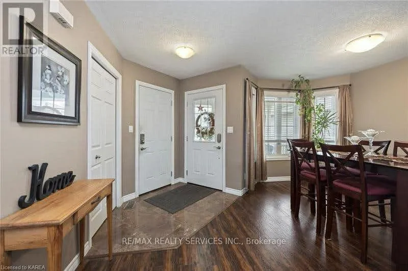 Photo 5 of 172 Macdougall Drive, Loyalist, Amherstview — HOMEH