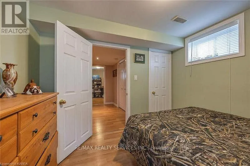 Photo 30 of 172 Macdougall Drive, Loyalist, Amherstview — HOMEH