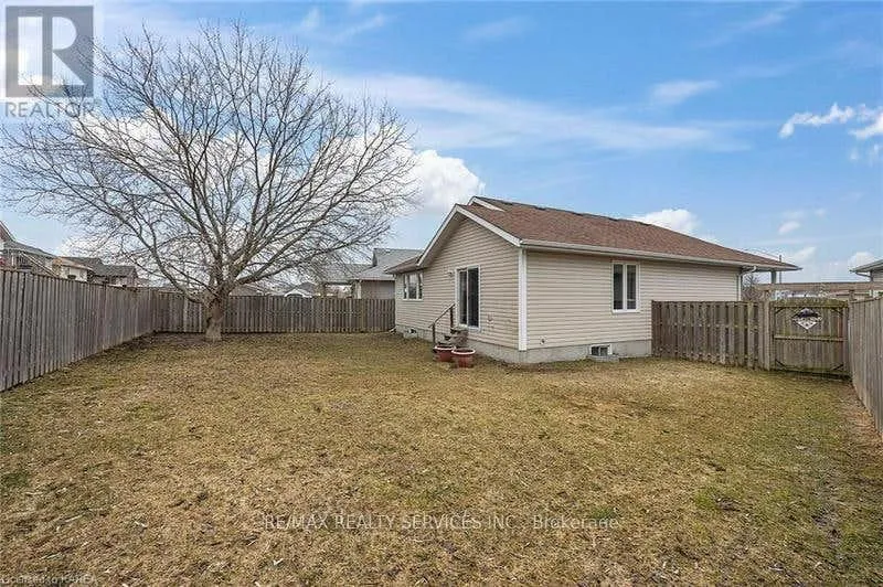 Photo 36 of 172 Macdougall Drive, Loyalist, Amherstview — HOMEH