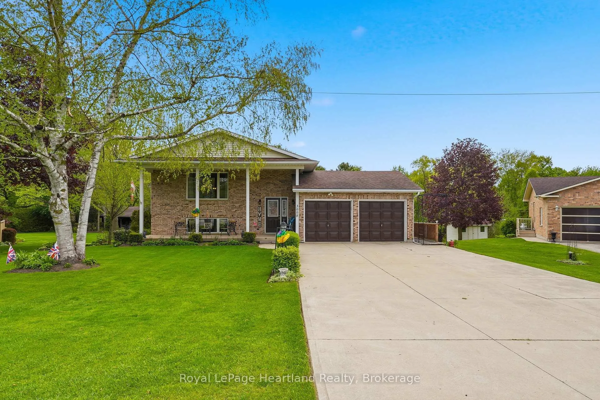Photo 1 of 3008 Brookhaven Drive, Howick — HOMEH