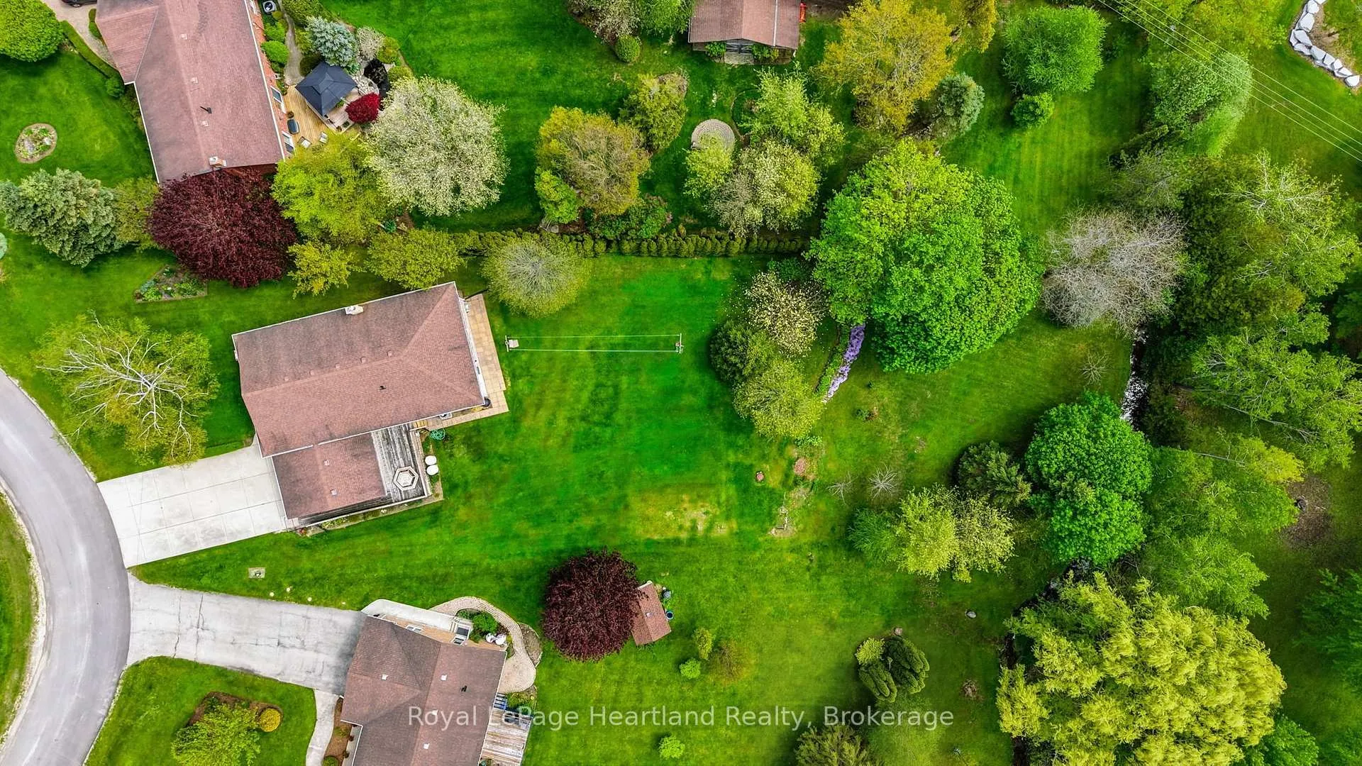Photo 2 of 3008 Brookhaven Drive, Howick — HOMEH