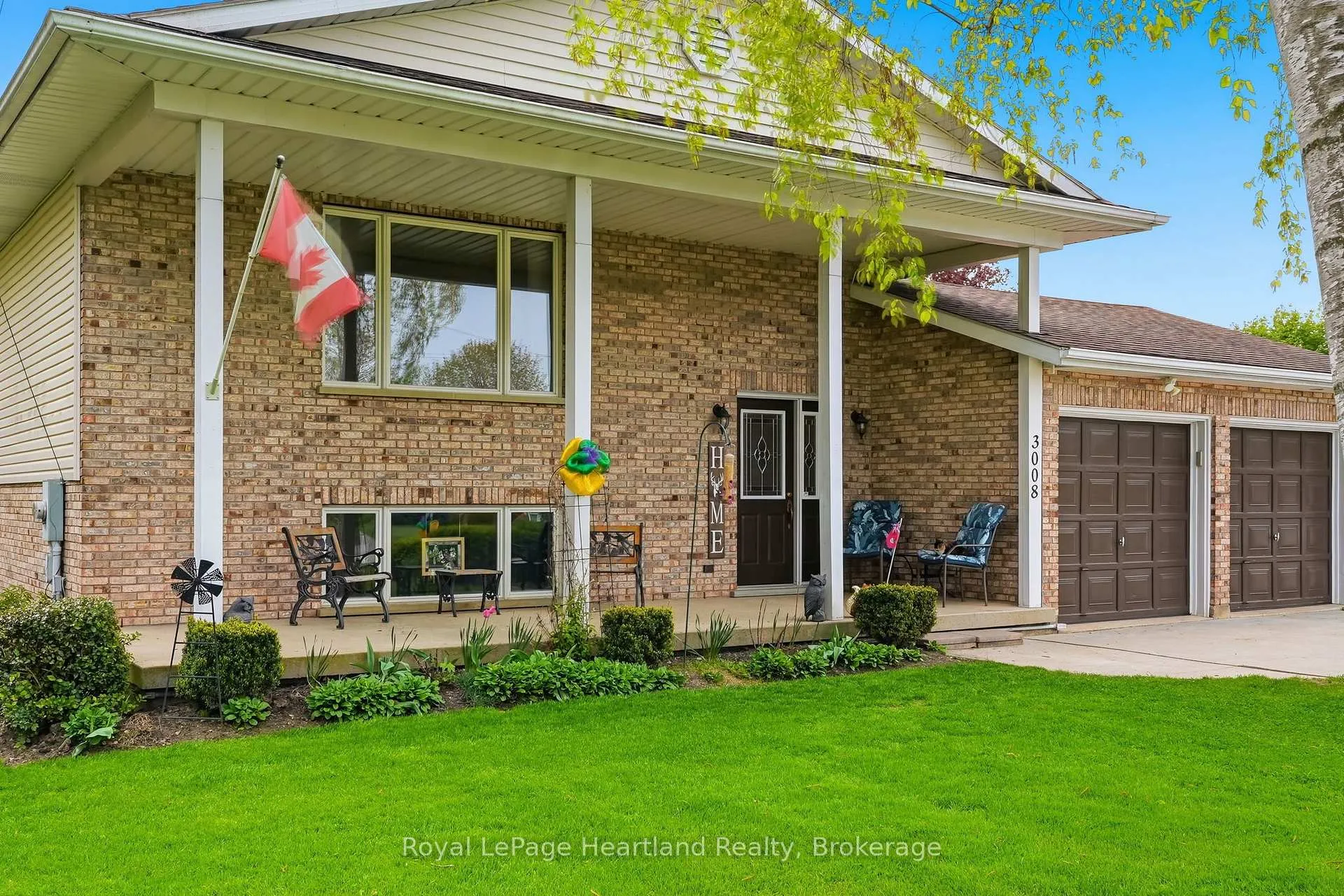 Photo 4 of 3008 Brookhaven Drive, Howick — HOMEH