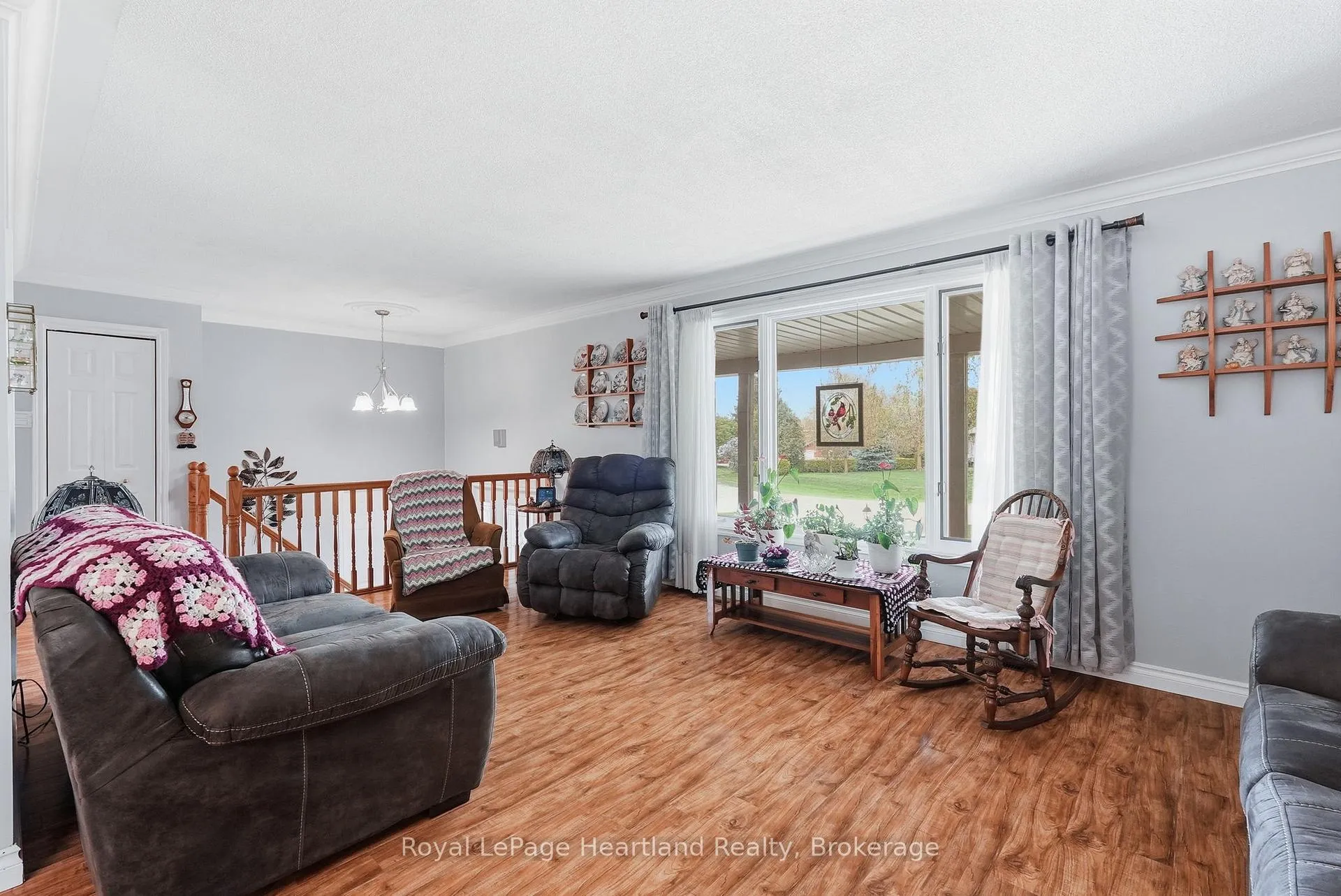 Photo 11 of 3008 Brookhaven Drive, Howick — HOMEH