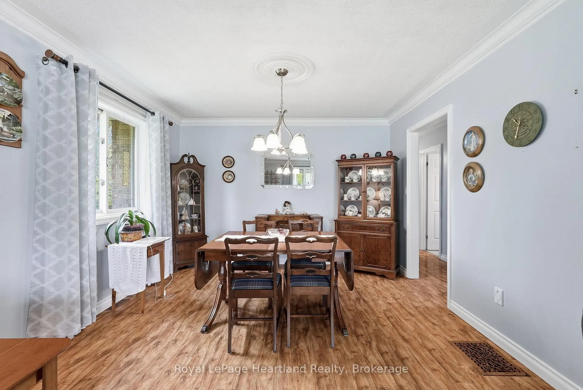 Photo 12 of 3008 Brookhaven Drive, Howick — HOMEH