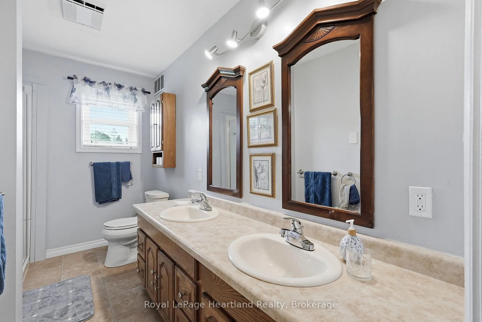 Photo 21 of 3008 Brookhaven Drive, Howick — HOMEH