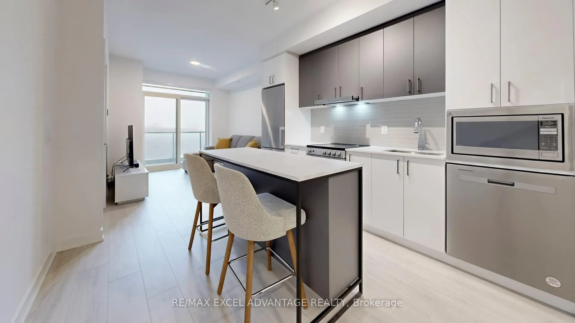 Photo 10 of Unit 525, 50 Upper Mall Way, Vaughan, Brownridge — HOMEH