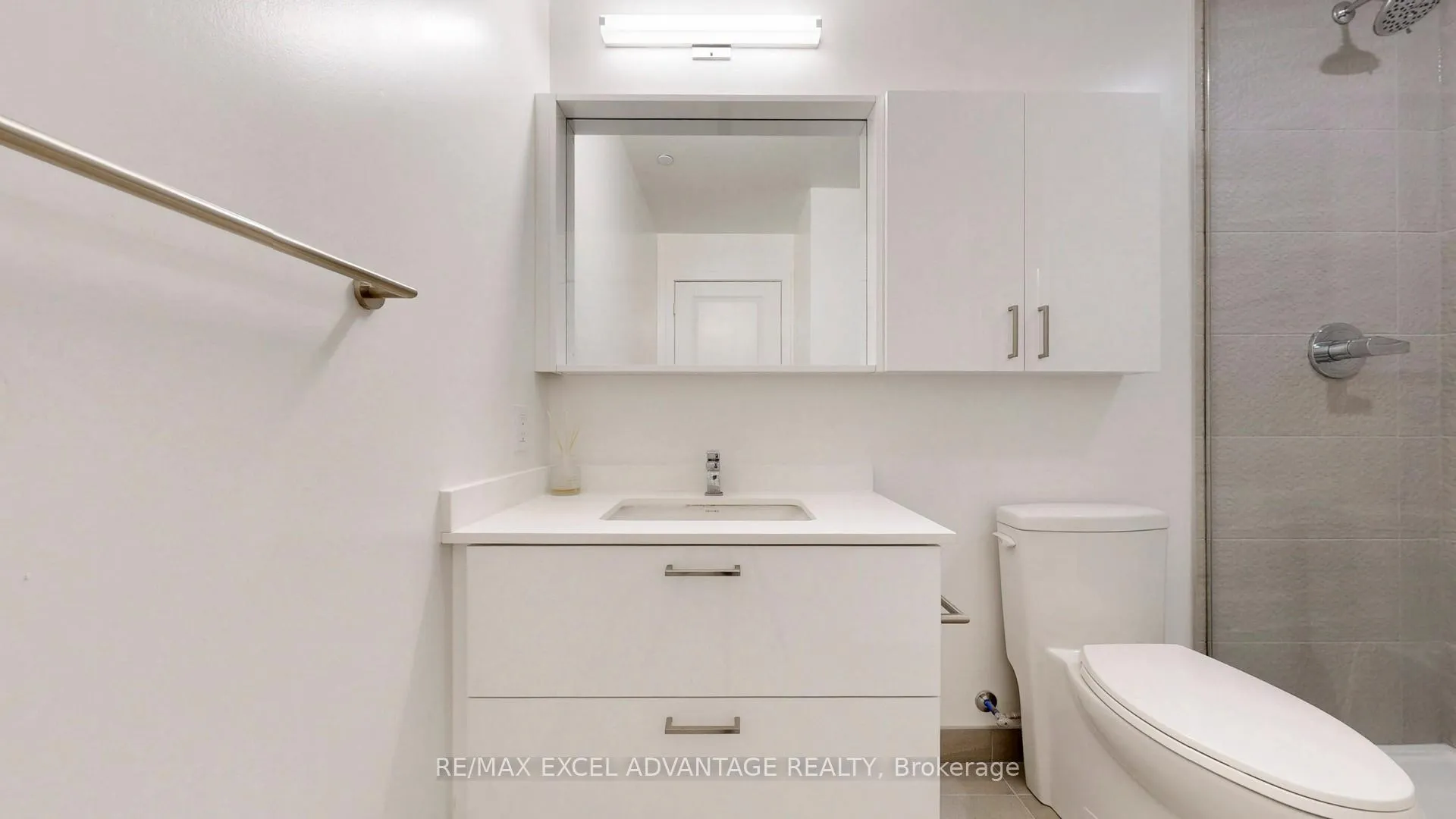 Photo 15 of Unit 525, 50 Upper Mall Way, Vaughan, Brownridge — HOMEH