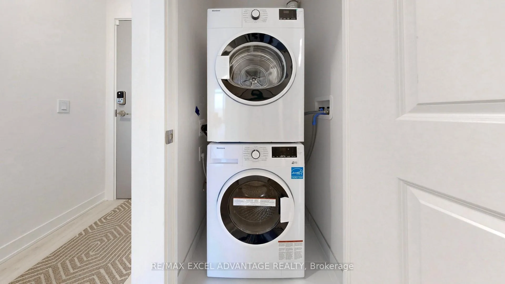 Photo 24 of Unit 525, 50 Upper Mall Way, Vaughan, Brownridge — HOMEH
